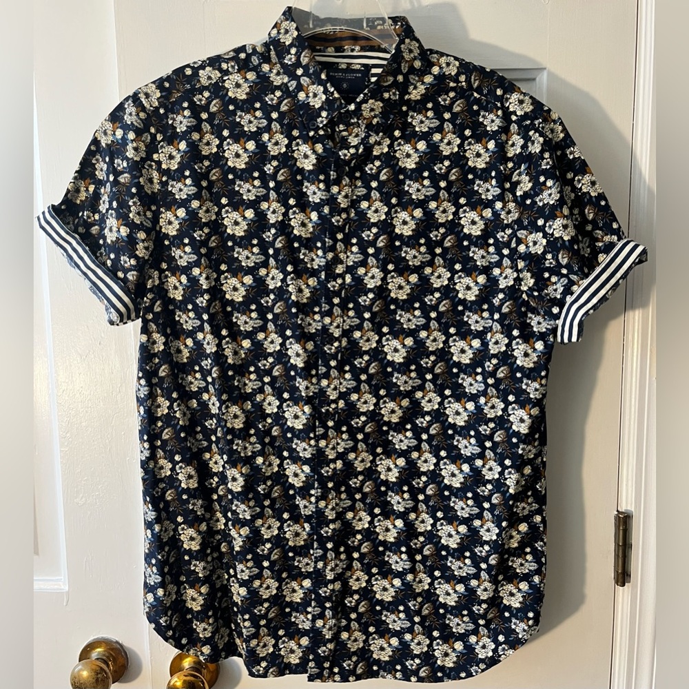 NWOT DENIM & FLOWER Men's Short Sleeve Blue/Floral/Stripe Shirt. Size: Large - Picture 11 of 11